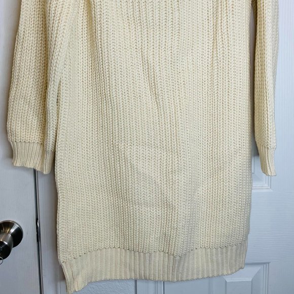 Women's Sweater - Picture 5 of 5